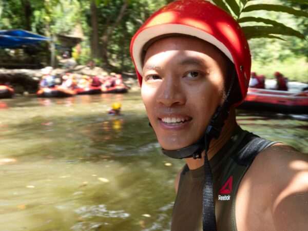 ล่องแก่ง